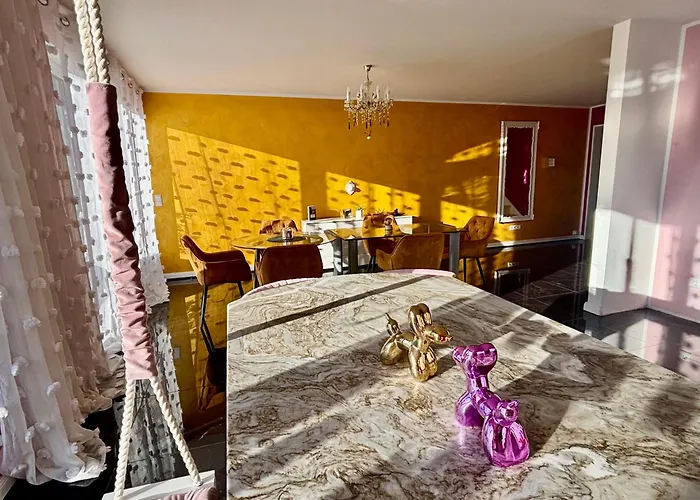 Feriehus Stadthaus Amanda *